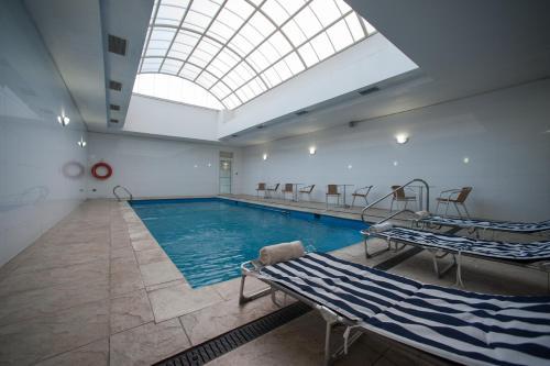 Pool, Hotel Diego de Almagro Lomas Verdes in Concepción Pool, Hotel Diego de Almagro Lomas Verdes in Concepción