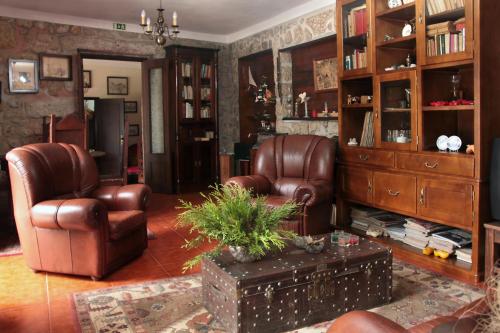 ห้องส่วนกลางสำหรับนั่งเล่น/ดูทีวี, Casa de Marlães (Casa de Marlaes) in โลว์ซาดา ห้องส่วนกลางสำหรับนั่งเล่น/ดูทีวี, Casa de Marlães (Casa de Marlaes) in โลว์ซาดา