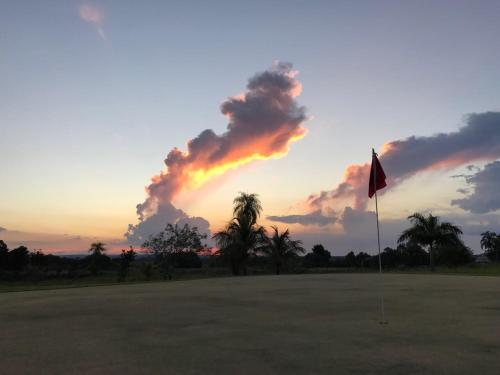 Carlos Franco Country Golf in Arroyos y Esteros Carlos Franco Country Golf in Arroyos y Esteros