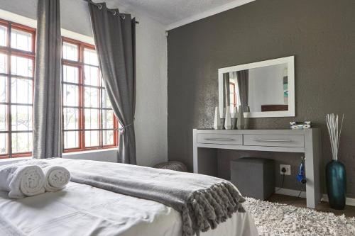 This photo about Confluence @ 2nd shared on HyHotel.com