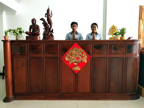 Lobi, Lucky hostel and guesthouse in Battambang Lobi, Lucky hostel and guesthouse in Battambang