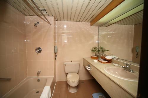 This photo about Guilin Osmanthus Hotel shared on HyHotel.com