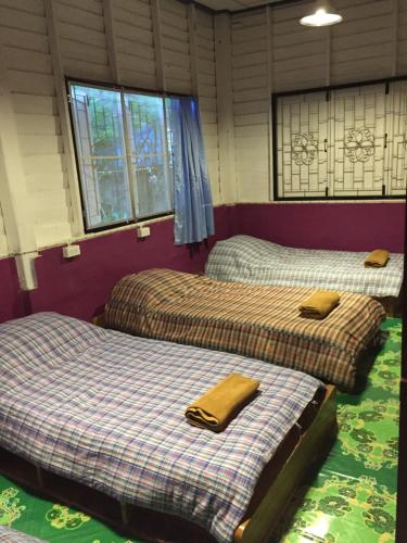 This photo about Bed Time Hostel Chiangrai shared on HyHotel.com