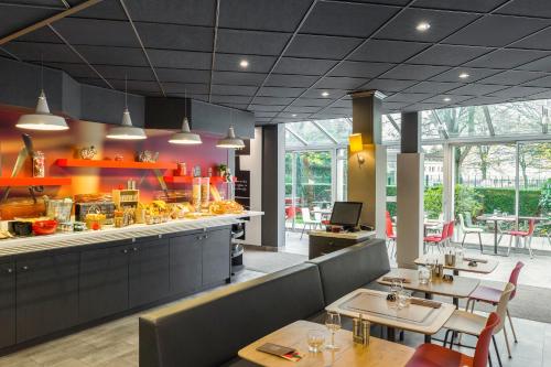 Ételek és italok, ibis Paris Meudon Velizy in Meudon Ételek és italok, ibis Paris Meudon Velizy in Meudon