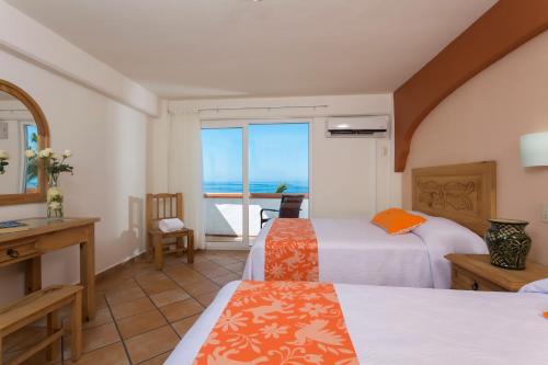 Hotel El Pescador in Puerto Vallarta Waterfront Hotel El Pescador in Puerto Vallarta Waterfront