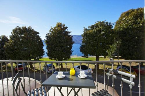 Balkon/terasa, Appartamenti Lungolago in Verbania Balkon/terasa, Appartamenti Lungolago in Verbania