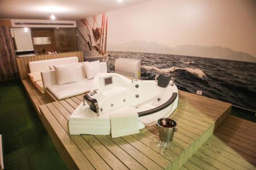 Four Seasons Halat in 할랏 Four Seasons Halat in 할랏