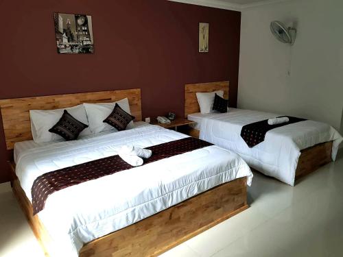 Lucky hostel and guesthouse in Battambang Lucky hostel and guesthouse in Battambang