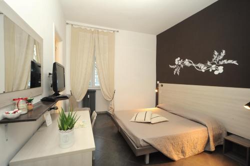 This photo about OneTime Roma shared on HyHotel.com