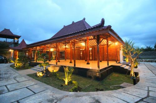 Exterior view, The Royal Joglo near Wedi Ombo Beach Exterior view, The Royal Joglo near Wedi Ombo Beach