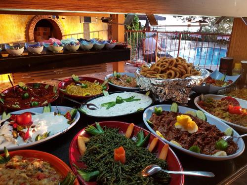 อาหารและเครื่องดื่ม, ซิมโบลา โอลูเดนิซ บีช โฮเต็ล (Symbola Oludeniz Beach Hotel) in เออลือเดนิซ อาหารและเครื่องดื่ม, ซิมโบลา โอลูเดนิซ บีช โฮเต็ล (Symbola Oludeniz Beach Hotel) in เออลือเดนิซ