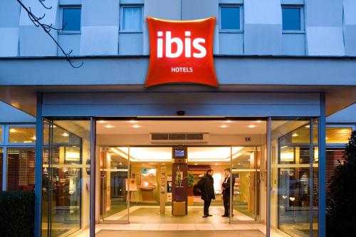 Exterior view, Ibis Paris Porte D Orleans in Montrouge Exterior view, Ibis Paris Porte D Orleans in Montrouge