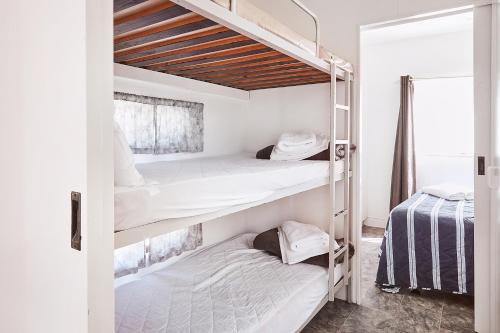 This photo about Lorne Foreshore Caravan Park shared on HyHotel.com