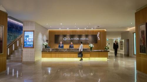 Lobby, Clayton Hotel Burlington Road in Dublin Lobby, Clayton Hotel Burlington Road in Dublin