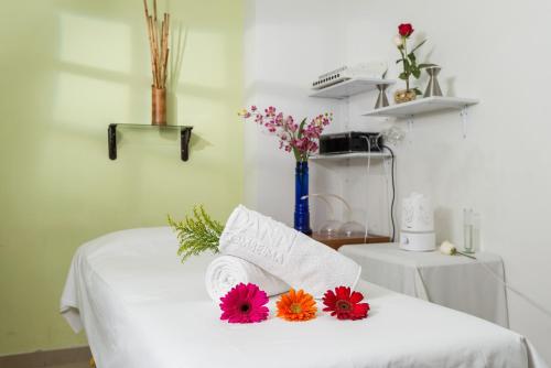 Massage, Hotel Dann Combeima in Ibague City Center Massage, Hotel Dann Combeima in Ibague City Center