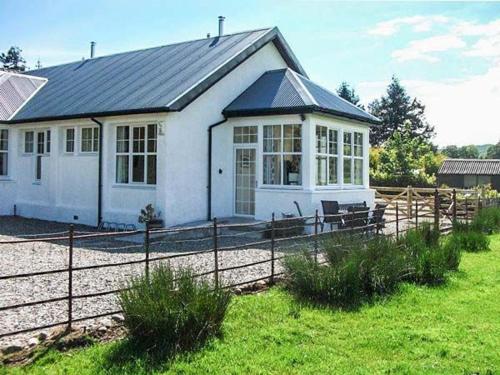 Ghleanna Beag (Small Glen)
Ghleanna Beag (Small Glen)
