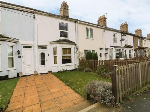 9 Oaklands Terrace
9 Oaklands Terrace