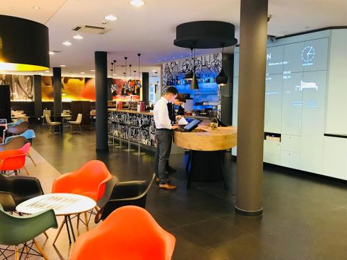 Фойє, Ibis Sint Niklaas Centrum in Сінт-Ніклас Фойє, Ibis Sint Niklaas Centrum in Сінт-Ніклас