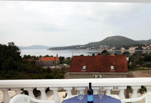 Hotel Apartments with a parking space Slano, Dubrovnik - 3183