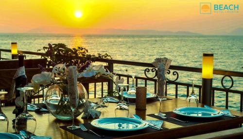 餐飲選擇, 德拉斯尼斯廣場海灘酒店-馬卡爾斯卡海濱 (Beach Hotel Plaza Drasnice - Makarska Riviera) in 德斯旦 餐飲選擇, 德拉斯尼斯廣場海灘酒店-馬卡爾斯卡海濱 (Beach Hotel Plaza Drasnice - Makarska Riviera) in 德斯旦