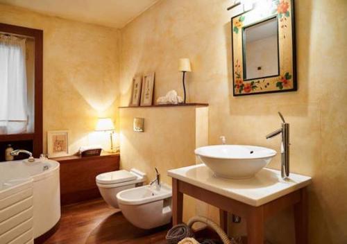 This photo about Suite Finardi shared on HyHotel.com