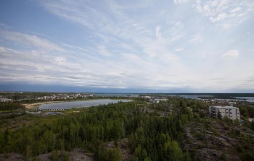 View, The Explorer Hotel in Yellowknife (NT) View, The Explorer Hotel in Yellowknife (NT)