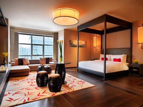 Himalayas Hotel Shanghai in Shanghai Himalayas Hotel Shanghai in Shanghai