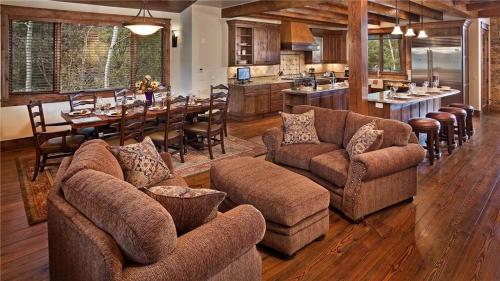 在meiguo.com看到的Sun Ridge Lodge的介绍图片