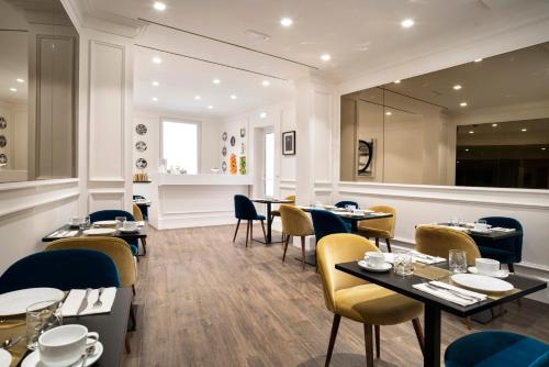 The Shire Hotel near Bioparco di Roma The Shire Hotel near Bioparco di Roma