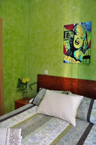 This photo about Hostal Naranjos II shared on HyHotel.com