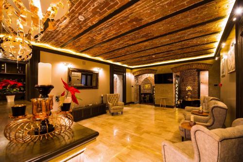 Pub/Lounge, Hotel 5 Continents in Craiova Pub/Lounge, Hotel 5 Continents in Craiova