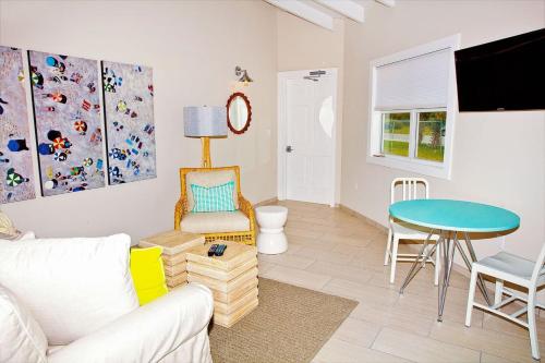This photo about Cape Eleuthera Resort & Marina shared on HyHotel.com