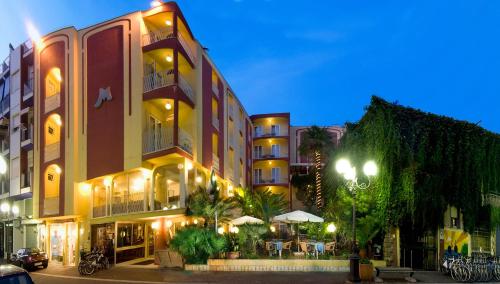Hotel Resort Marinella in Gabicce Mare Hotel Resort Marinella in Gabicce Mare
