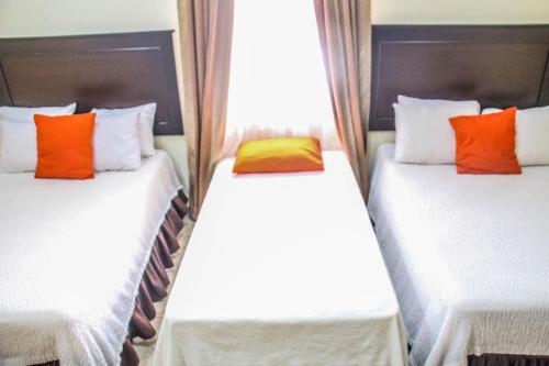 This photo about Hotel Casa Inn Del Valle shared on HyHotel.com