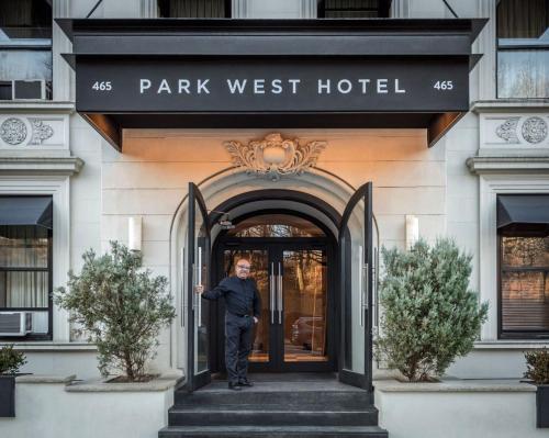 This photo about Park West Hotel shared on HyHotel.com