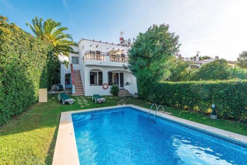 This photo about Villa Aries shared on HyHotel.com