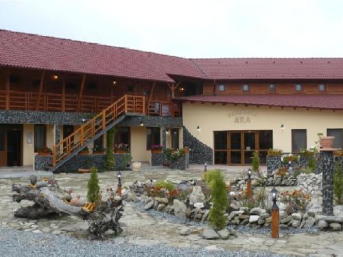 Pensiunea Ara Hotel