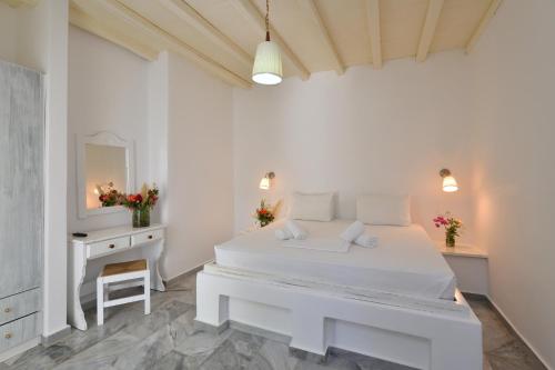 Surfing Beach Village Paros in Парос Surfing Beach Village Paros in Парос