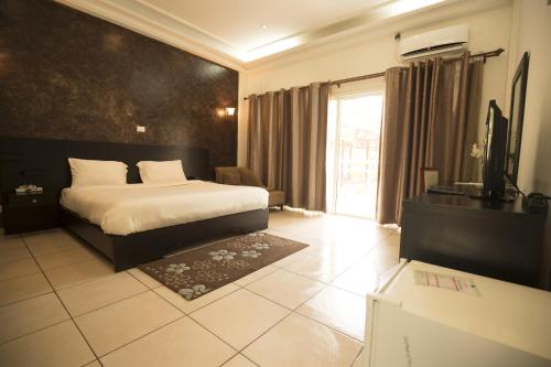 Hotel Palm Beach in Pointe-Noire Hotel Palm Beach in Pointe-Noire
