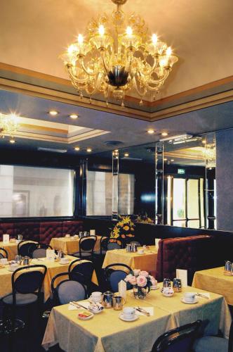 Ресторан, Hotel Centrale Byron in Равенна Ресторан, Hotel Centrale Byron in Равенна