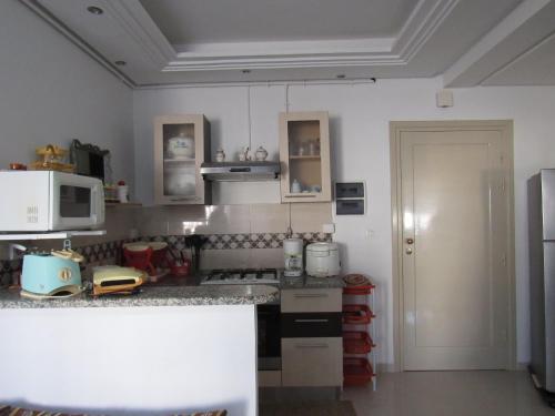 keuken, Apartment Essayadi Residence in Chatt Mariem keuken, Apartment Essayadi Residence in Chatt Mariem