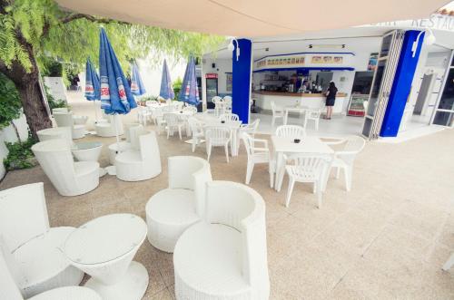 Balcony/terrace, azuLine Hotel Llevant in Ibiza Balcony/terrace, azuLine Hotel Llevant in Ibiza