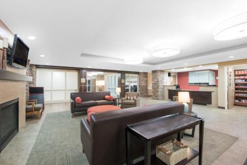 Hawthorn Suites by Wyndham Williston in Williston (ND) Hawthorn Suites by Wyndham Williston in Williston (ND)