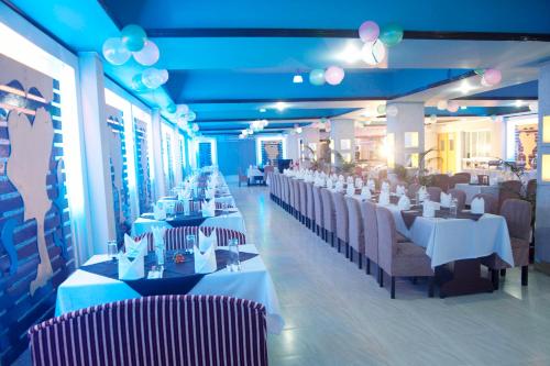 Restaurant, Restinn Hotel in Maulvi Bazar Restaurant, Restinn Hotel in Maulvi Bazar