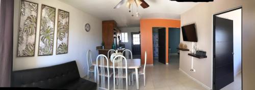 Bathroom, Fantastic & Cozy #3: Condo Close to the Beach in Ensenada Bathroom, Fantastic & Cozy #3: Condo Close to the Beach in Ensenada