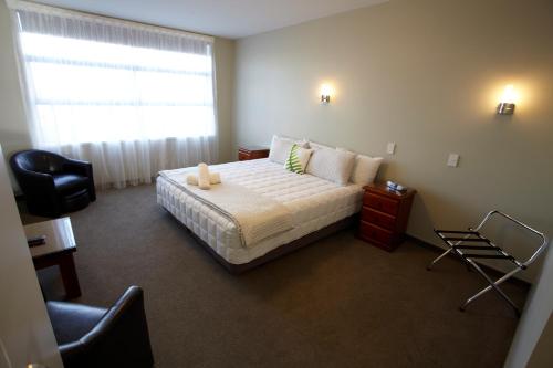 Stumpers Hotel in Hokitika Stumpers Hotel in Hokitika