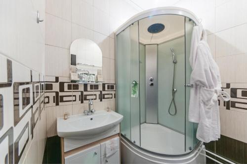 This photo about Fortune Inn shared on HyHotel.com