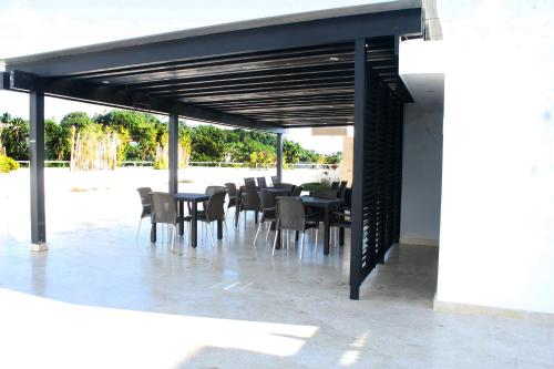 Balcony/terrace, FIGARO BOUTIQUE HOTEL in Samana Balcony/terrace, FIGARO BOUTIQUE HOTEL in Samana