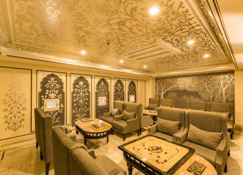 Μπυραρία/Σαλόνι, Umaid Haveli Hotel and Resorts in Jaipur Μπυραρία/Σαλόνι, Umaid Haveli Hotel and Resorts in Jaipur