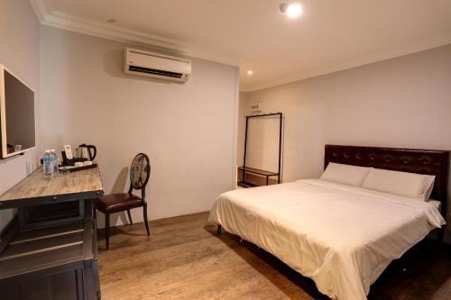 Hotel Kristal in Бентонг-Таун Hotel Kristal in Бентонг-Таун